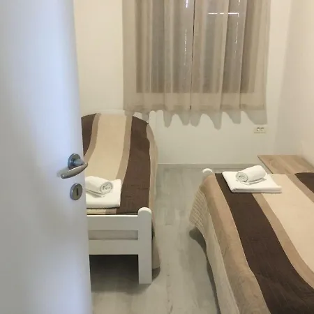 아파트 Apartma Bluemarin